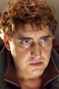 Alfred Molina