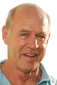 Geoffrey Lewis