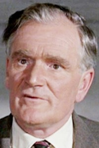 Desmond Llewelyn