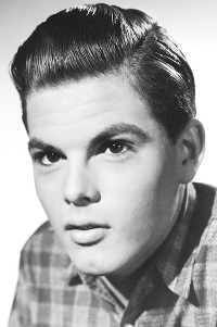 Dickie Moore