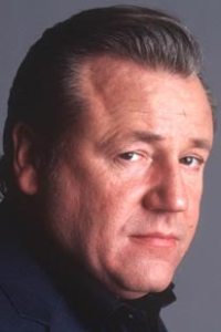 Ray Winstone