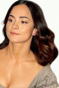 Alice Braga