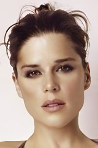 Neve Campbell