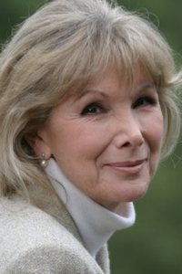 Susan Hampshire