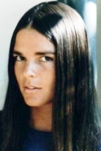 Ali Macgraw