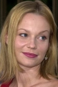 Samantha Mathis