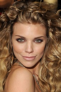 AnnaLynne McCord