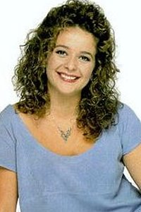 Julia Sawalha