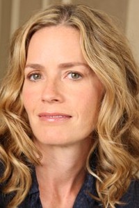 Elisabeth Shue