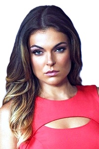 Serinda Swan
