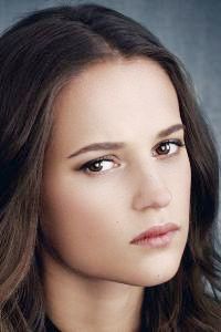 Alicia Vikander
