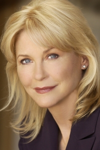 Dee Wallace